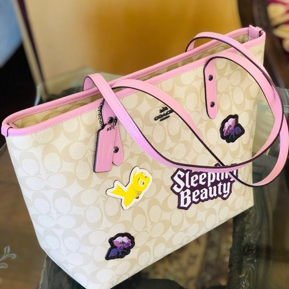 NWT coach sleeping beauty top zip tote - Picture 4 of 7